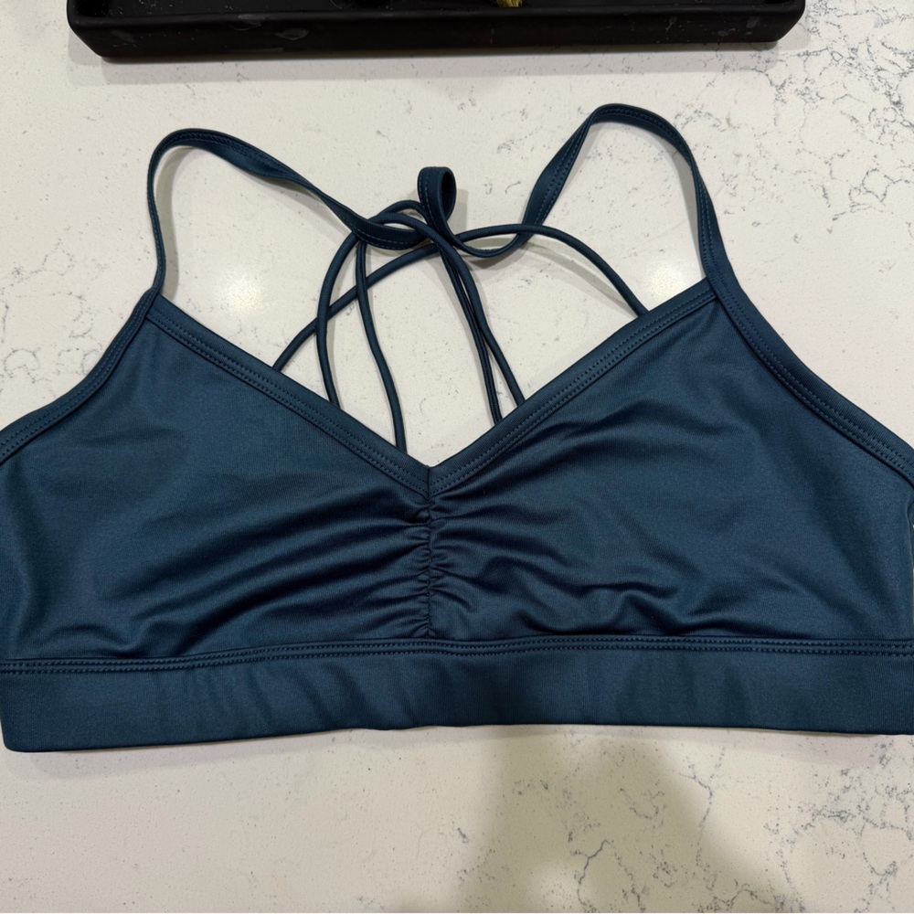 ALO Yoga blue Strappy workout  Top medium